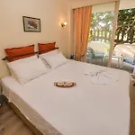 Otel Destina Çeşme