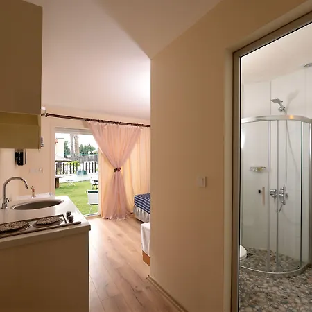 Hotell Destina Çeşme