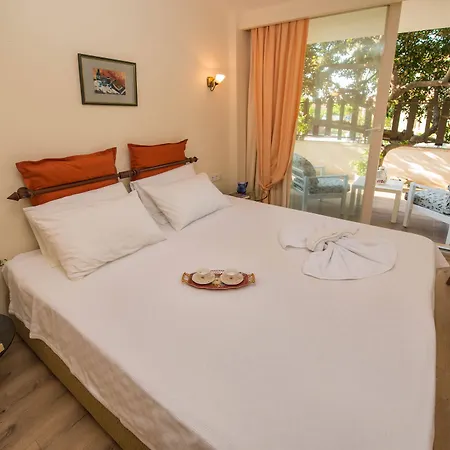ホテル Destina Çeşme